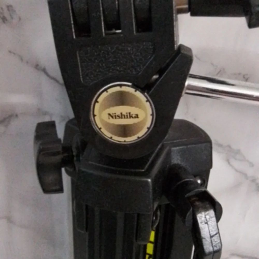 Nishika 3 section telescopic tripod